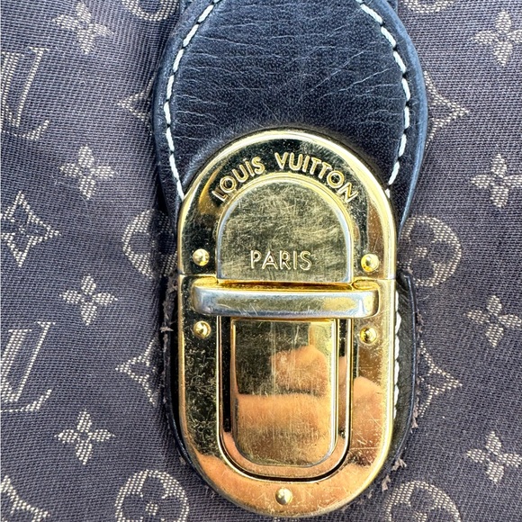 Louis Vuitton Monogram Mini Lin Hobo,brown denim mini monogram, with gold buckle - Picture 15 of 15